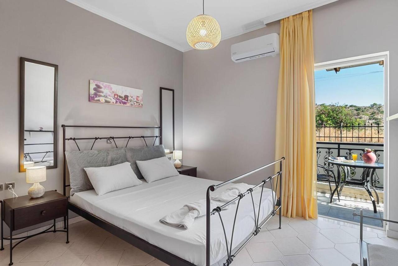 Superior Apartment - Overlooking Chania-With Pool Chania  Exteriér fotografie